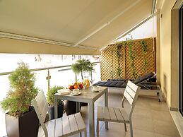 Phidias Piraeus Hotel