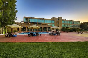 Century Park Hotel