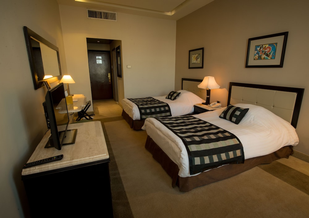 Century Park Hotel