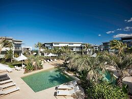 Pullman Magenta Shores Resort