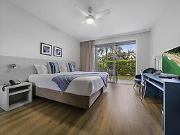 Pullman Magenta Shores Resort