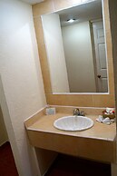 Hotel & Suites Villa del Sol