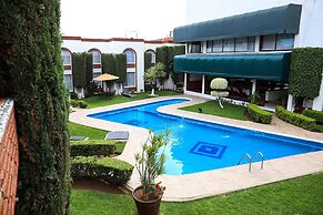 Hotel & Suites Villa del Sol