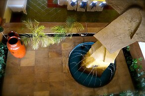 Hotel & Suites Villa del Sol