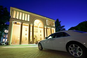 RODINA Grand Hotel And Spa