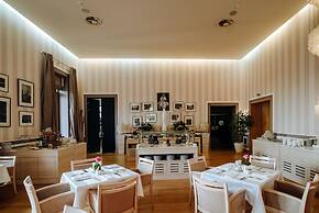 RODINA Grand Hotel And Spa