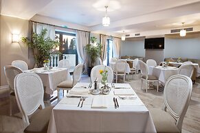 RODINA Grand Hotel And Spa