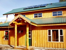 DiamondStone Guest Lodges