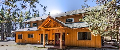 DiamondStone Guest Lodges