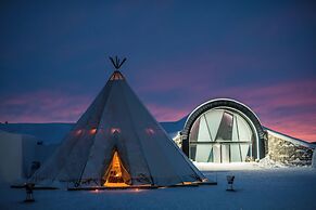 Ice Hotel