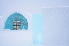 Ice Hotel