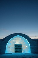 Ice Hotel