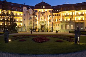 Ensana Thermia Palace