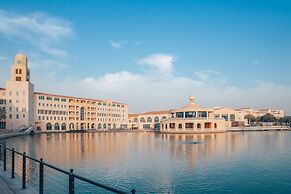 Millennium Lakeview Hotel