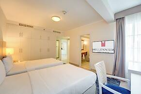 Millennium Lakeview Hotel