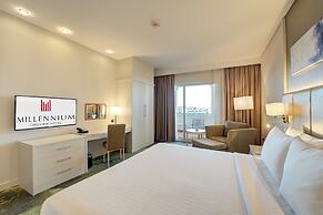 Millennium Lakeview Hotel