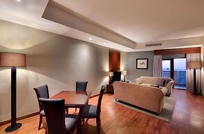 Majestic City Retreat Hotel