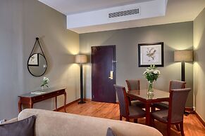Majestic City Retreat Hotel