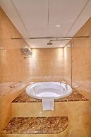 Majestic City Retreat Hotel