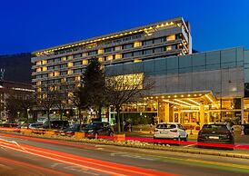 Aro Palace Hotel