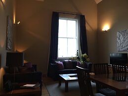 Quebecs Luxury Aparthotel