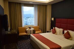 Ramee Guestline Hotel Qurum
