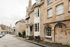 Crown Hotel Stamford