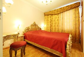 Mango Hotel