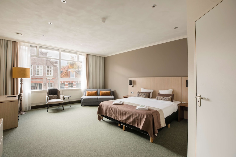 Flonk Hotel Groningen Centre, BW Signature Collection