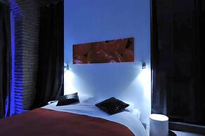 Caesar's Rooms