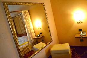 Hotel Don Carlo