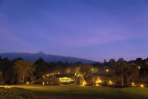 Fairmont Mount Kenya Safari