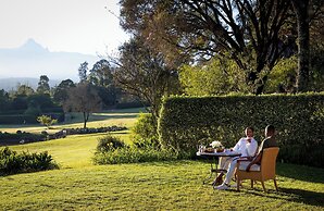 Fairmont Mount Kenya Safari