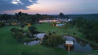 Fairmont Mount Kenya Safari