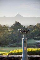 Fairmont Mount Kenya Safari