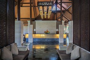 Grand Balisani Suites Hotel