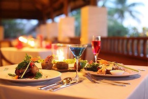 Grand Balisani Suites Hotel