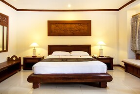 Grand Balisani Suites Hotel