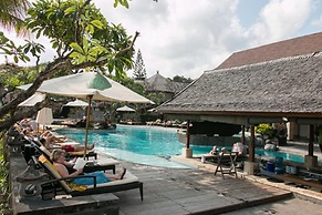 Grand Balisani Suites Hotel