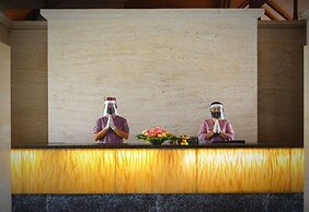 Grand Balisani Suites Hotel
