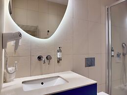 Hotel Zhong Hua
