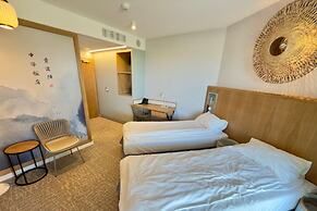 Hotel Zhong Hua