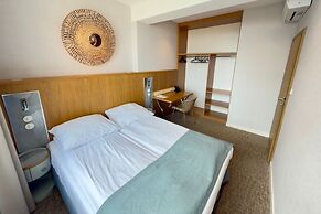 Hotel Zhong Hua