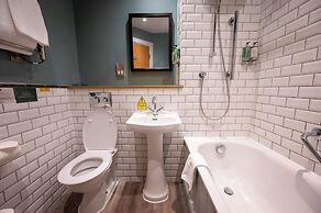 The Ely Hotel by Chef and Brewer Collection