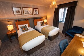 The Ely Hotel by Chef and Brewer Collection