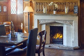 The Ely Hotel by Chef and Brewer Collection