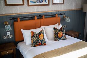 The Ely Hotel by Chef and Brewer Collection