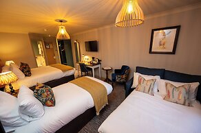 The Ely Hotel by Chef and Brewer Collection