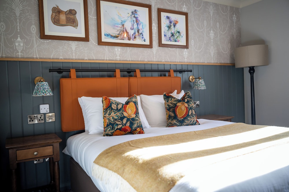 The Ely Hotel by Chef and Brewer Collection