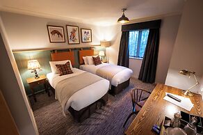 The Ely Hotel by Chef and Brewer Collection
